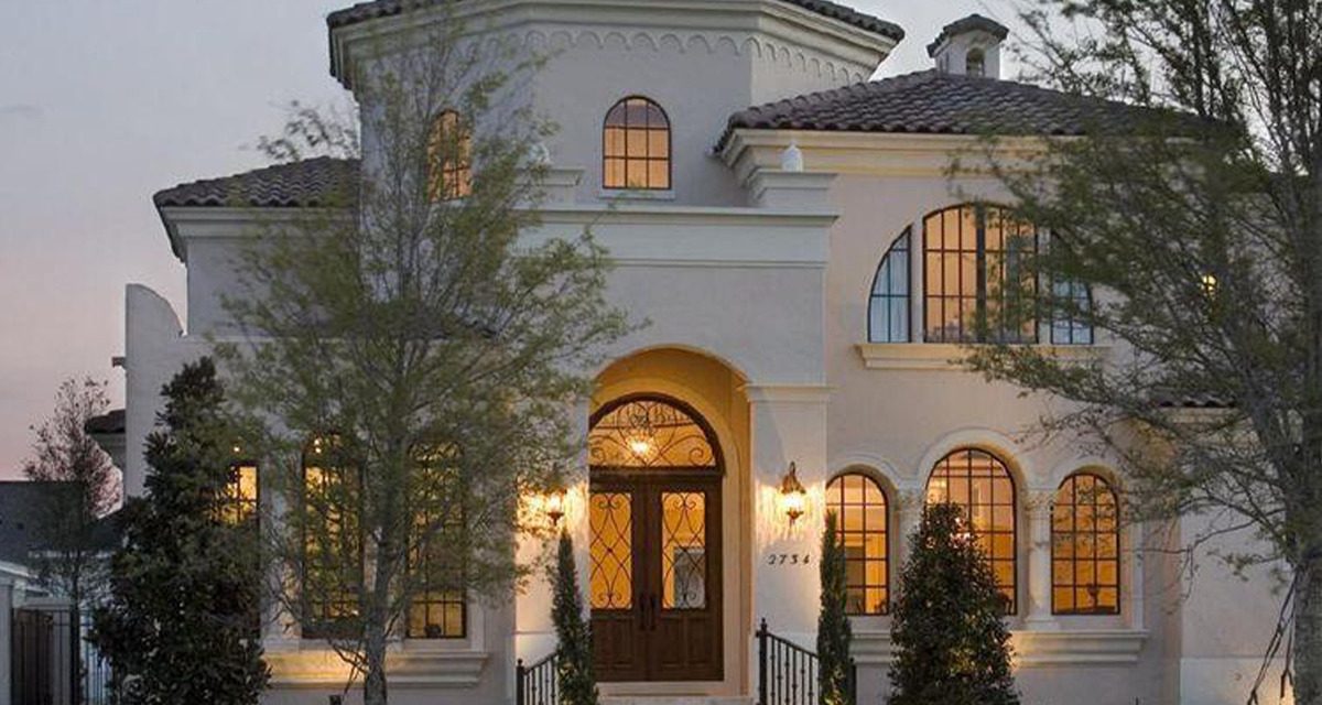 7 Factors to Consider Before Purchasing a Home