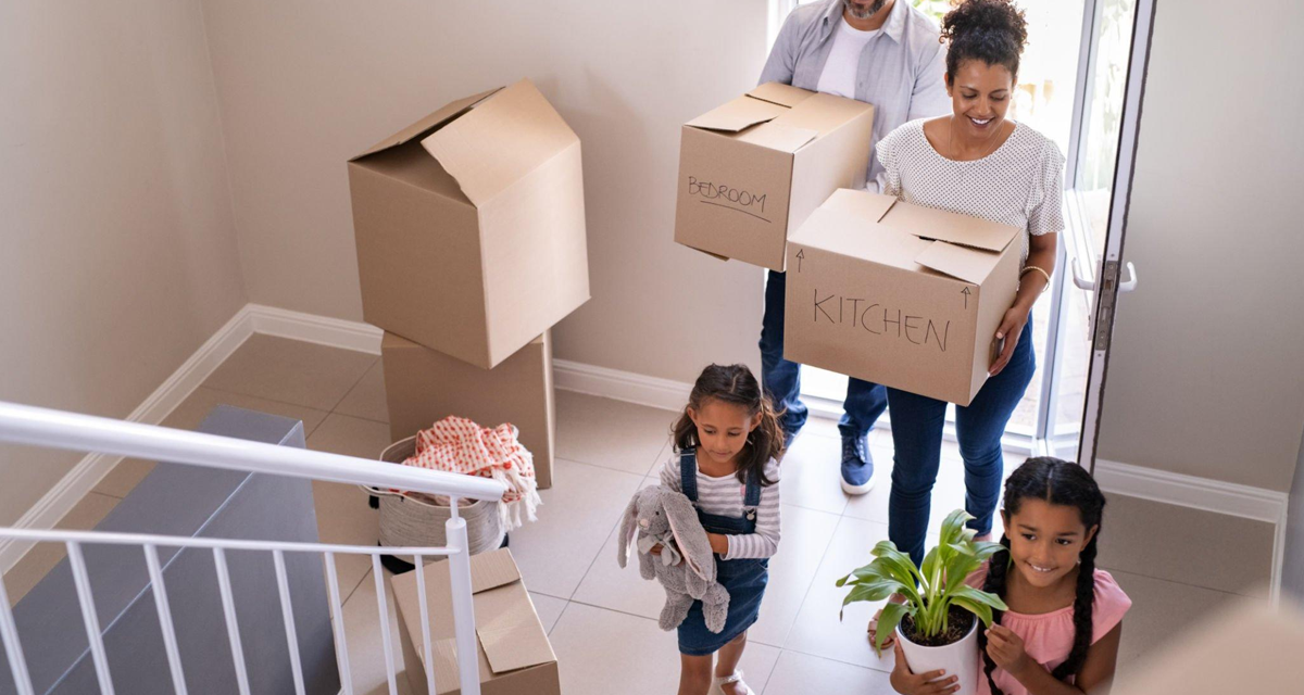 Smooth Relocation: 10 Tips for a Seamless Move to a New Neighborhood